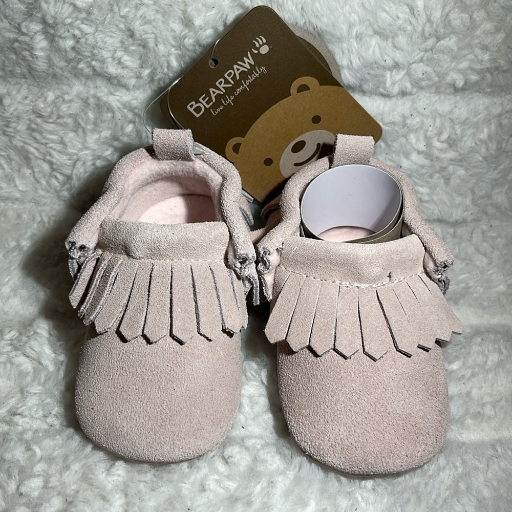 NWT NIB BEARPAW. REAL LEATHER (0-6m) baby pink